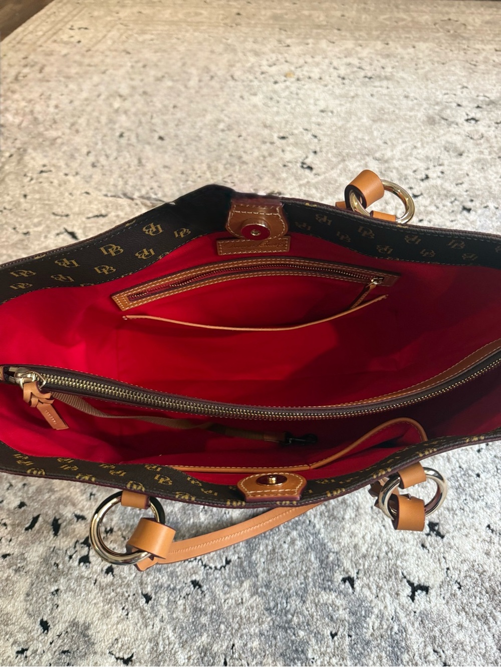 Dooney & Bourke Blakely Tammy Tote - Picture 4 of 5